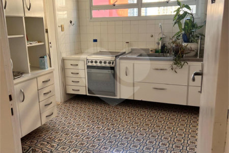 Apartamento à venda com 3 quartos, sendo 1 suíte, em Pinheiros, São Paulo, SP