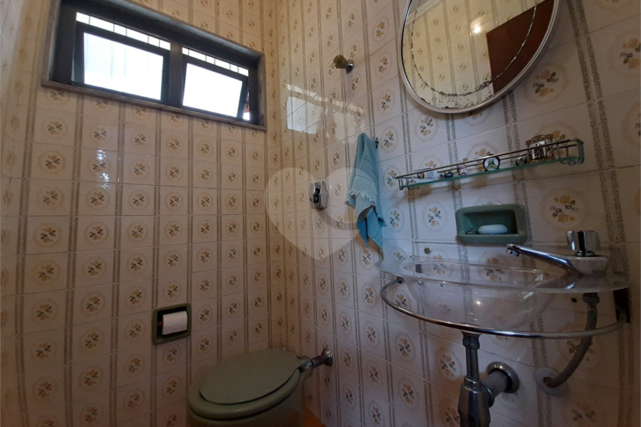 Casa Térrea à venda com 4 quartos, sendo 1 suíte,  em Jardim França, São Paulo, SP