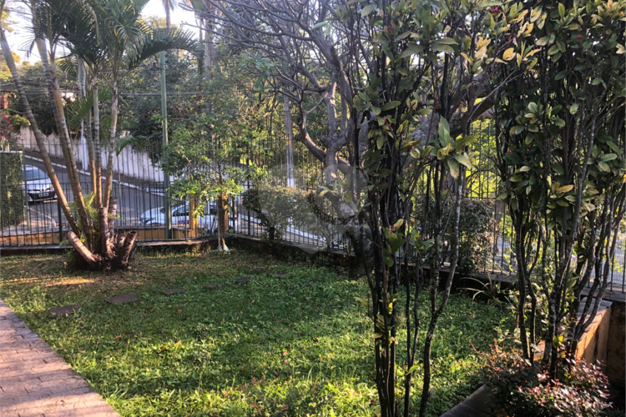 Casa Térrea à venda ou para alugar com 4 quartos, sendo 1 suíte, em Tremembé, São Paulo, SP