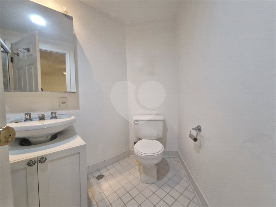 Casa para alugar com 4 quartos, sendo 2 suítes, no condomínio Fairmont, São Paulo - SP