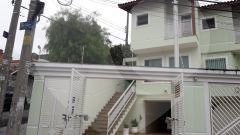 Sobrado à venda com 3 suítes em Vila Nivi, São Paulo, SP
