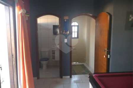 Casa Térrea à venda com 3 suítes em Jardim São Pedro, Mogi das Cruzes, SP