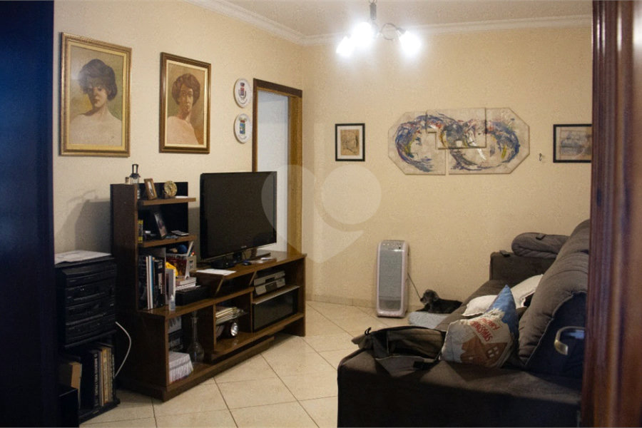 Casa Térrea à venda com 3 quartos, sendo 1 suíte, em Vila Irmãos Arnoni, São Paulo, SP