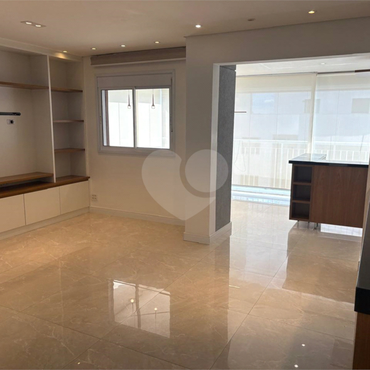 Apartamento à venda com 2 quartos, sendo 1 suíte, em Santo Amaro, São Paulo, SP