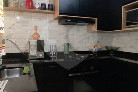 Casa à venda com 2 suítes em Chora Menino, São Paulo, SP