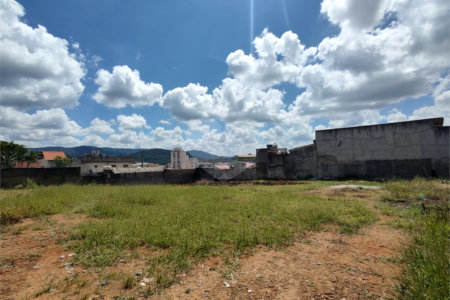 Terreno à venda em Vila Mazzei, São Paulo, SP