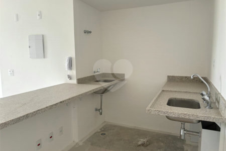 Apartamento à venda com 1 suíte em Vila Cordeiro, São Paulo, SP