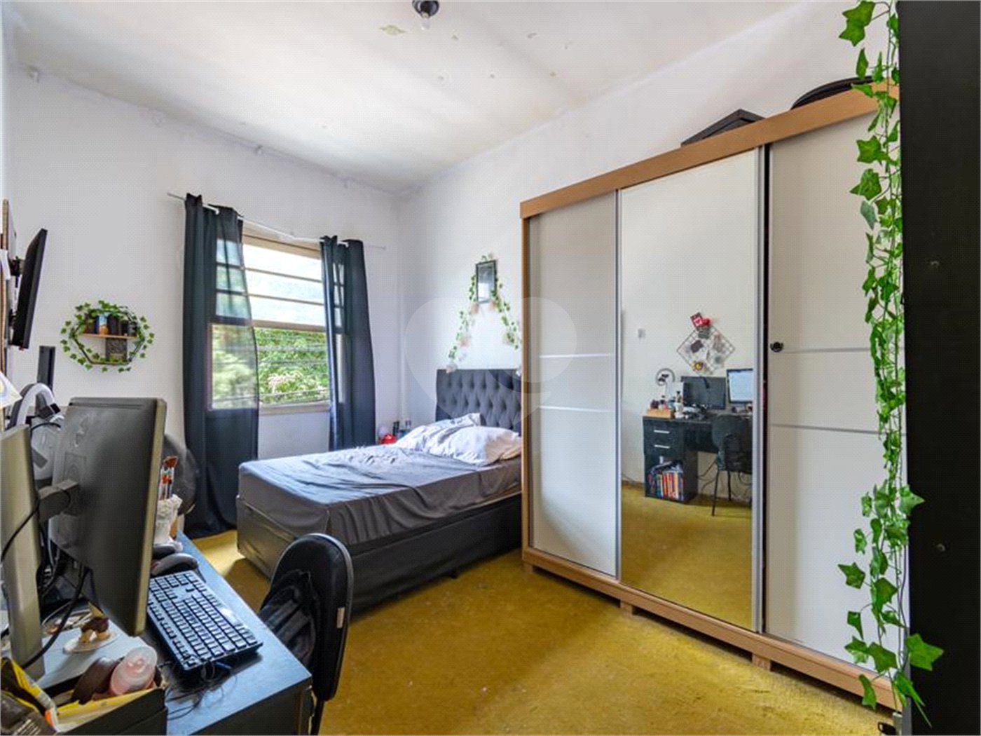 Sobrado à venda com 4 quartos, sendo 1 suíte, em Jardim das Acácias, São Paulo, SP