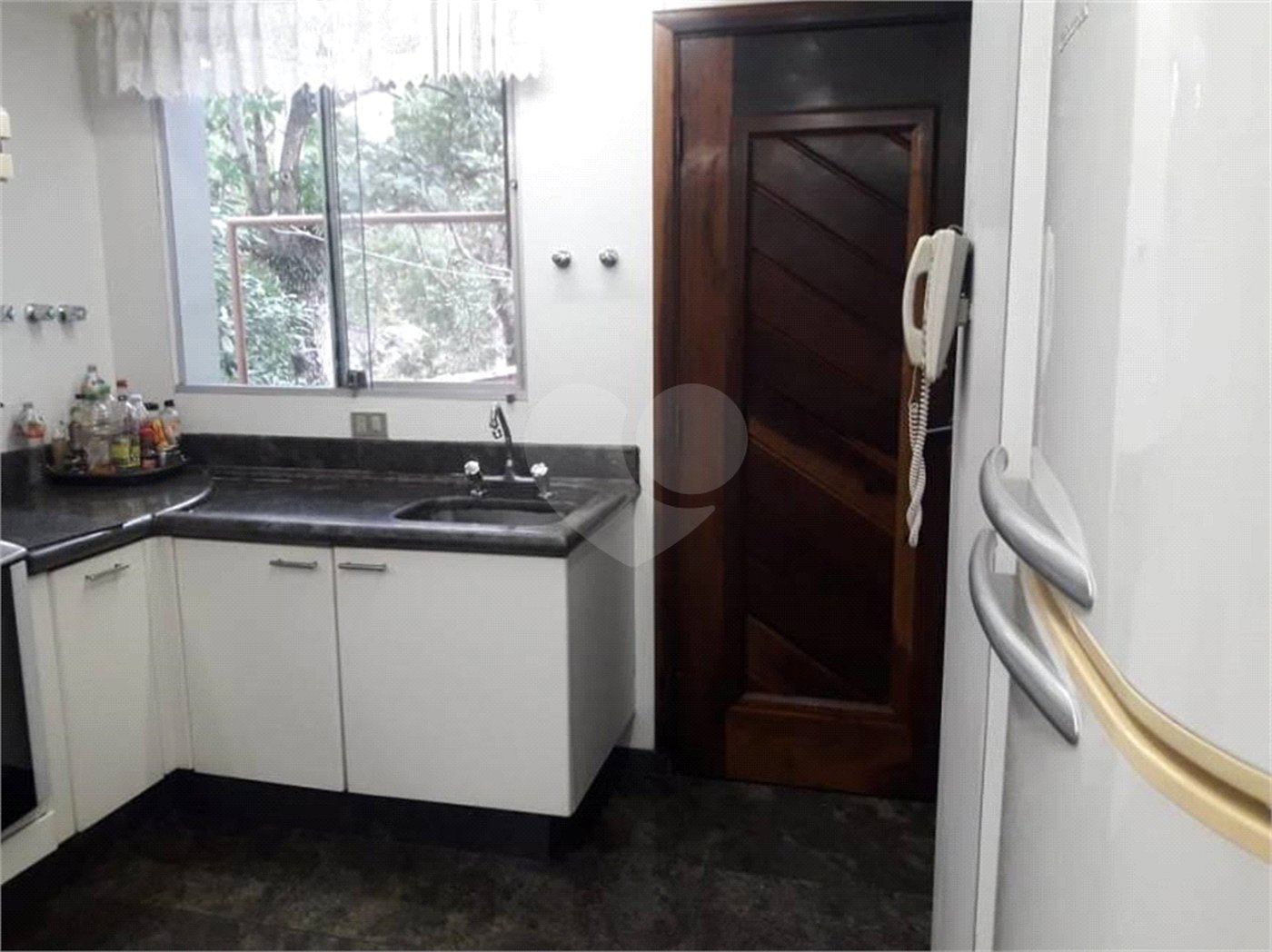 Sobrado à venda com 6 quartos, sendo 2 suítes, em Horto Florestal, São Paulo, SP