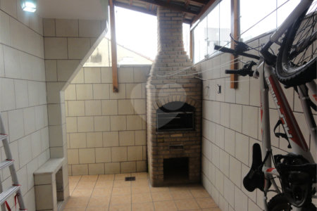 Sobrado à venda com 3 suítes em Água Fria, São Paulo, SP