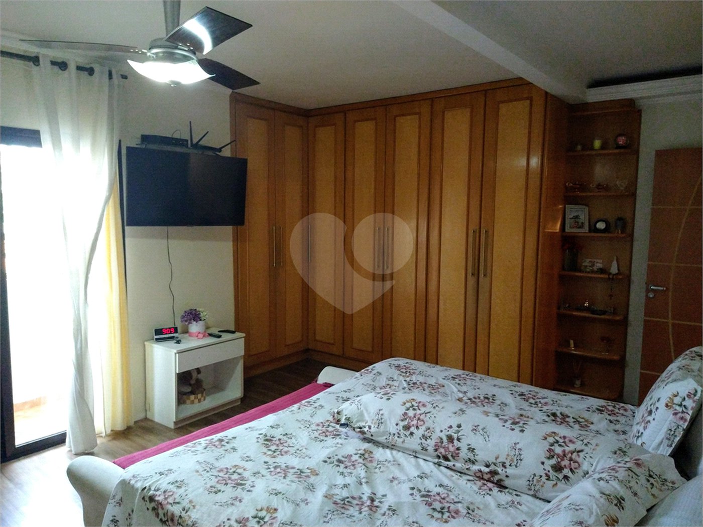 Casa à venda com 3 quartos, sendo 2 suítes, em Vila Mazzei, São Paulo, SP