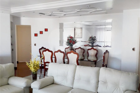 Apartamento à venda com 3 quartos, sendo 1 suíte, em Vila Gomes Cardim, São Paulo, SP