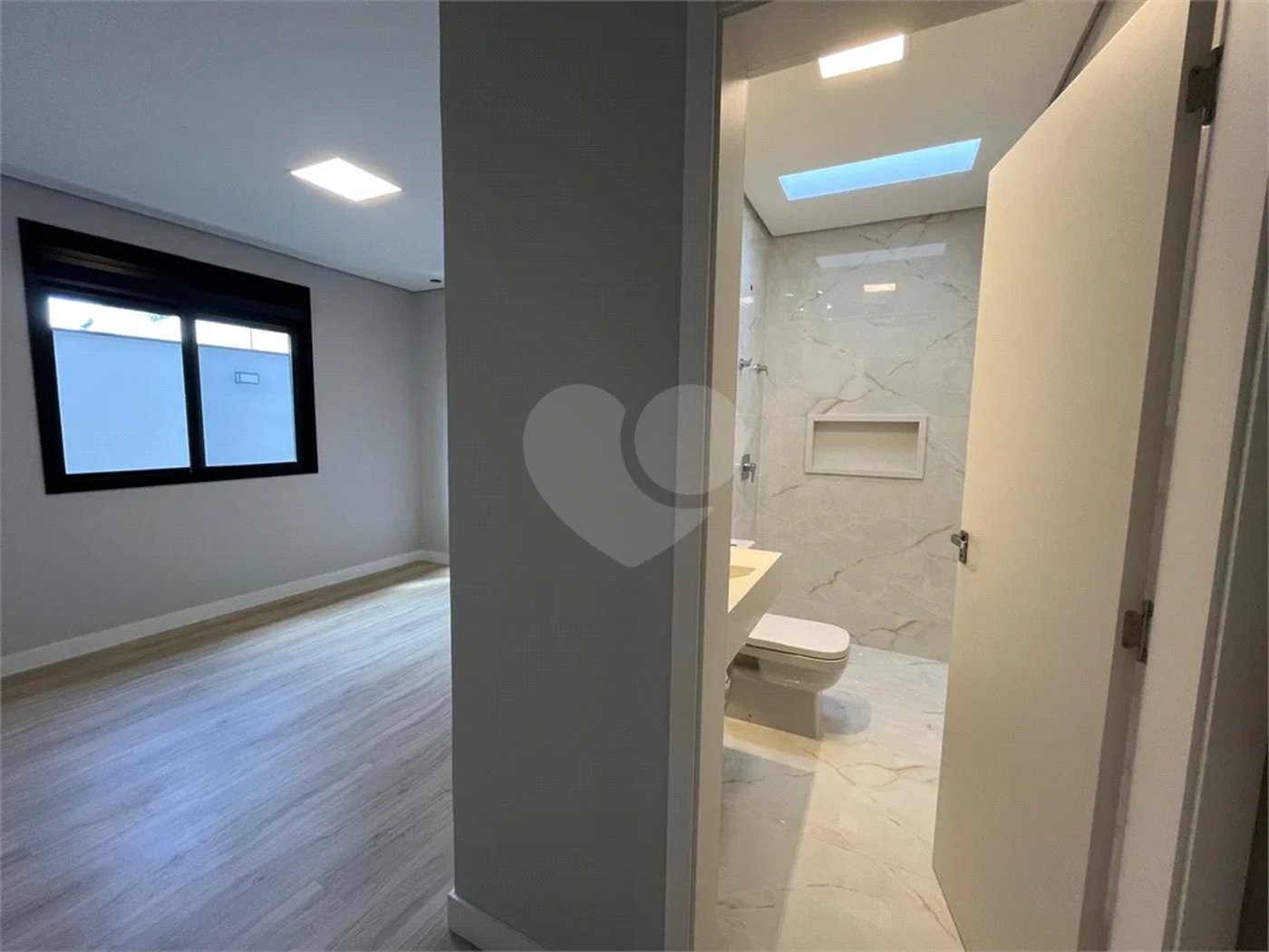 Excelente Casa Plana no Condomínio Bela Vista