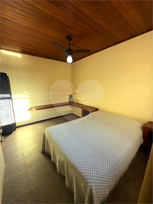 Cobertura à venda com 4 quartos, sendo 2 suítes,  em Braga, Cabo Frio, RJ