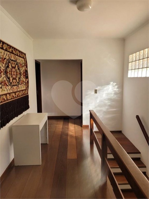 Casa à venda com 4 quartos, sendo 2 suítes, no condomínio Alpes da Cantareira, Mairiporã - SP