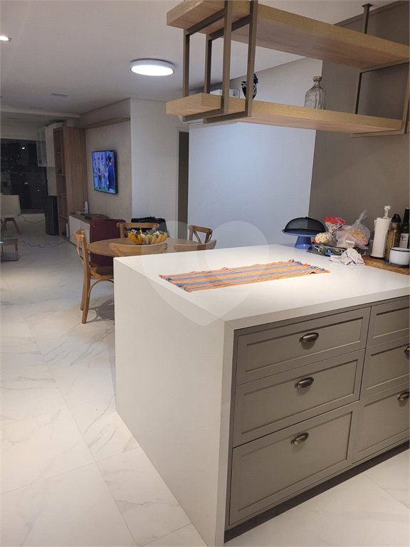 Apartamento à venda com 3 suítes em Indianópolis, São Paulo, SP