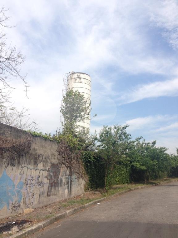 Terreno à venda no condomínio Sem Nome, São Paulo - SP
