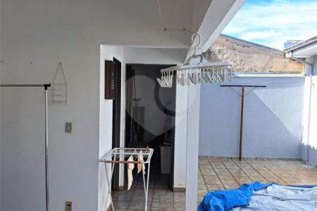 Casa à venda com 3 quartos, sendo 1 suíte,  em Jardim das Estações (vila Xavier), Araraquara, SP