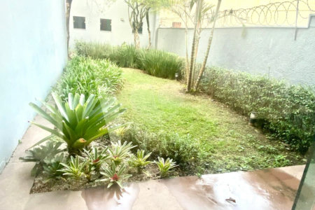 Casa à venda com 5 quartos, sendo 2 suítes, em Indianópolis, São Paulo, SP