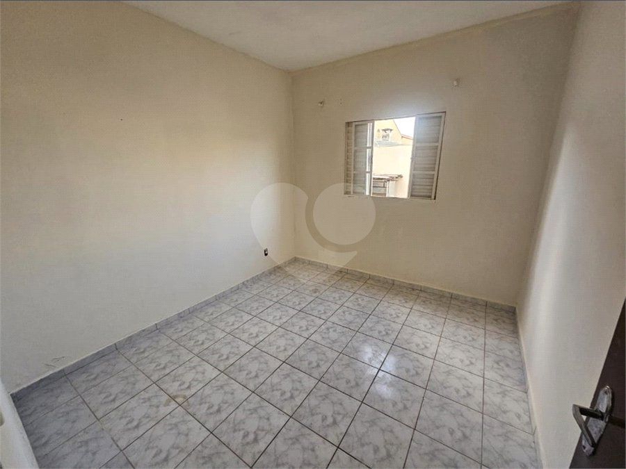 Casa à venda com 2 quartos em Parque Igaçaba, Araraquara, SP