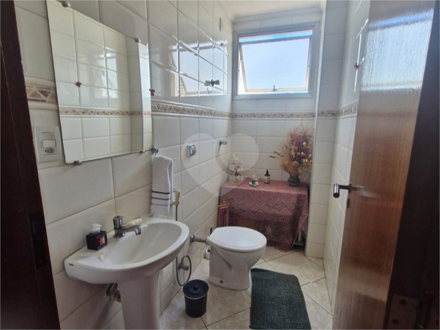 Apartamento à venda com 3 quartos, sendo 2 suítes, em Jardim Vergueiro, Sorocaba, SP