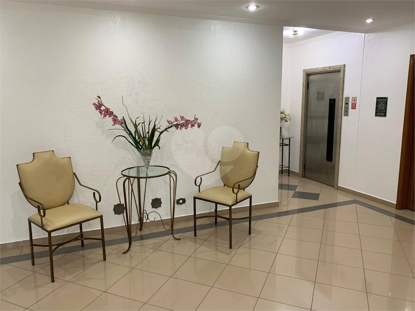 Apartamento à venda com 3 quartos, sendo 1 suíte, em Santana, São Paulo, SP