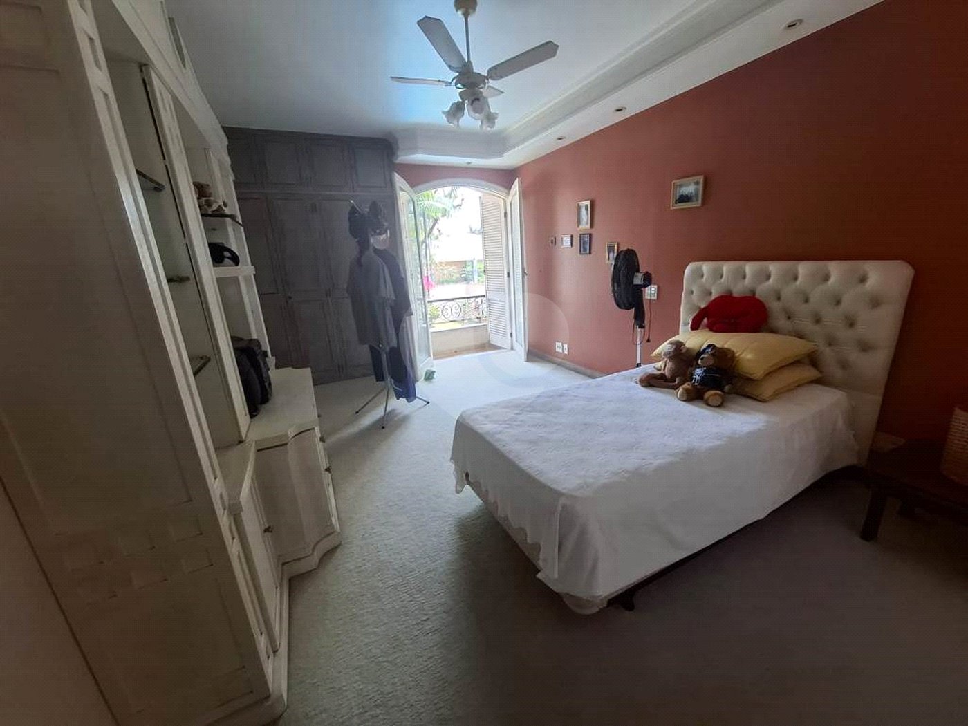 Casa à venda com 5 quartos, sendo 3 suítes,  em Alto da Boa Vista, São Paulo, SP