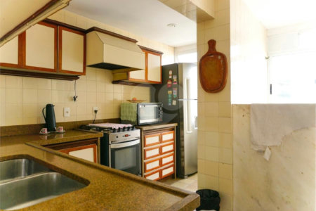 Apartamento à venda com 4 quartos, sendo 2 suítes,  em Barra da Tijuca, Rio de Janeiro, RJ