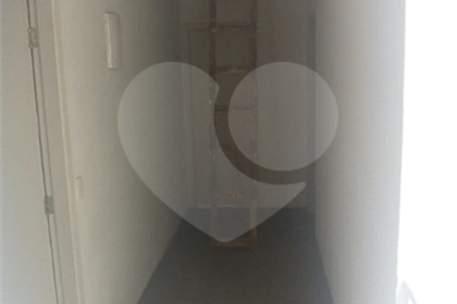 Sobrado à venda com 5 quartos, sendo 4 suítes, em Parada Inglesa, São Paulo, SP