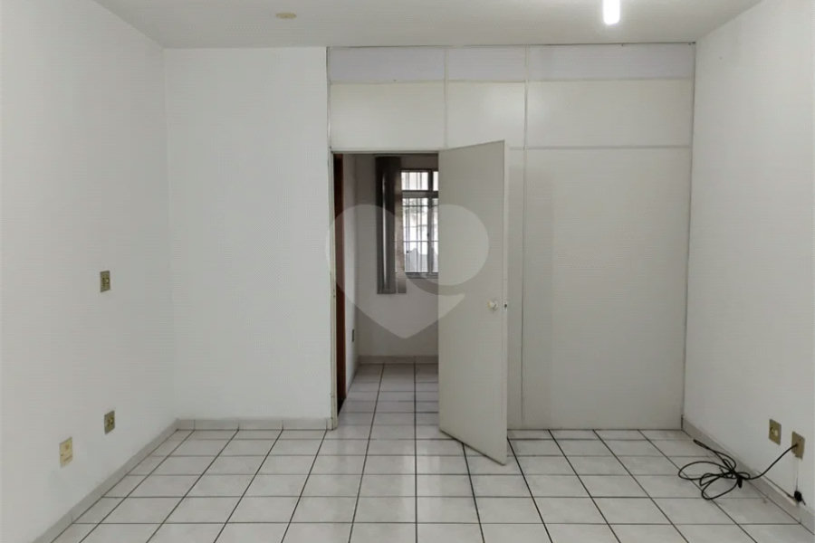Excelente sala comercial na Zona Sul
