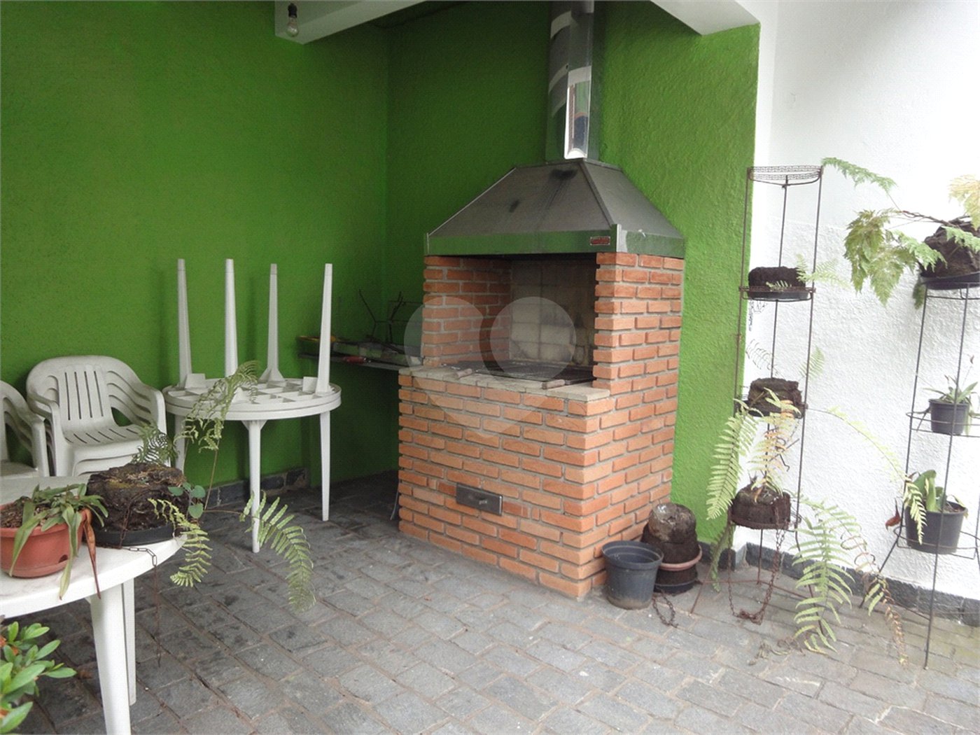 Sobrado à venda com 4 quartos, sendo 3 suítes, em Jardim São Bento, São Paulo, SP
