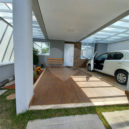 Casa à venda com 3 quartos, sendo 2 suítes, no condomínio Montreal Residence, Indaiatuba - SP