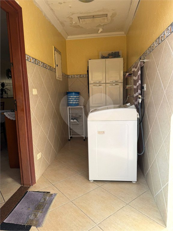 Casa à venda com 4 quartos, sendo 1 suíte, em Vila Henrique, Salto, SP