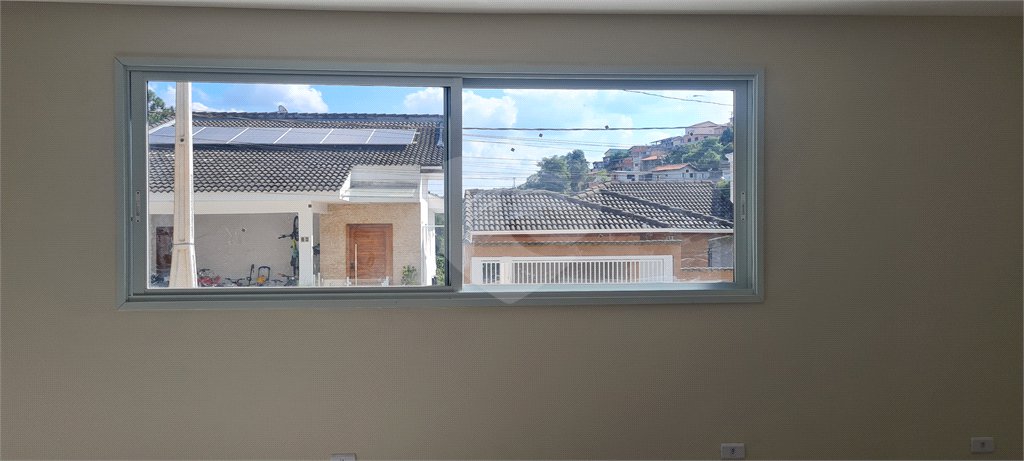 Casa à venda com 3 quartos, sendo 1 suíte, no condomínio Estancia da Serra / Residencial Nova Mairipora, Mairiporã - SP
