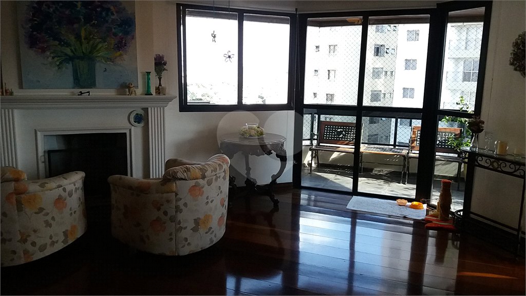 Apartamento à venda com 4 quartos, sendo 3 suítes, em Jardim São Paulo(zona Norte), São Paulo, SP