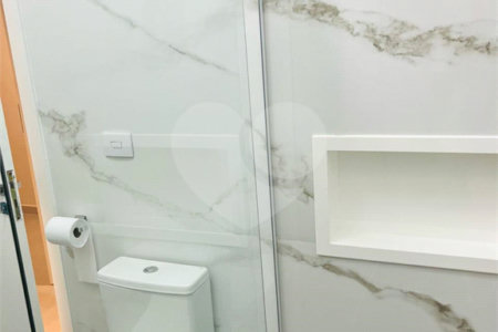 Sobrado à venda com 3 quartos em Campo Belo, São Paulo, SP