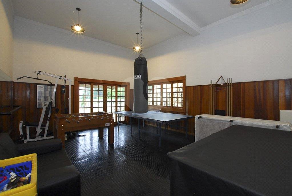 Casa à venda com 5 suítes em Jardim Marajoara, São Paulo, SP