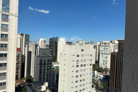 Apartamento para alugar com 2 quartos, sendo 1 suíte, em Itaim Bibi, São Paulo, SP