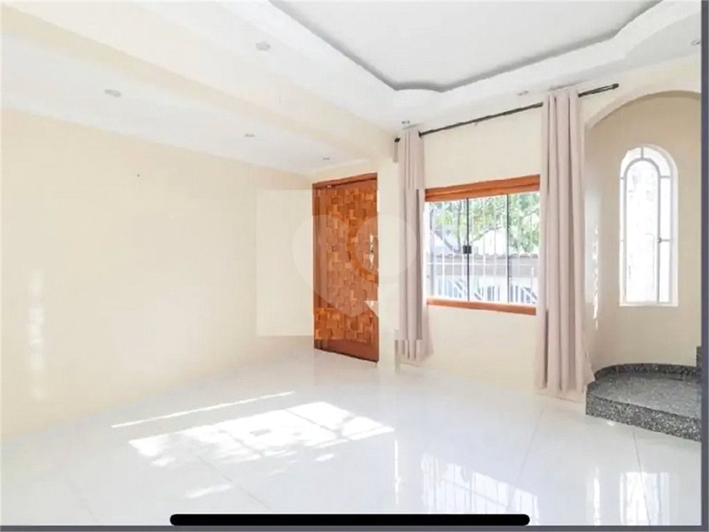 Casa à venda com 3 quartos, sendo 1 suíte, em Vila Maria, São Paulo, SP