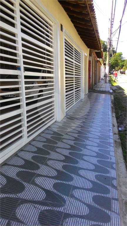 Casa à venda com 3 quartos, sendo 1 suíte, em Vila São Francisco, Suzano, SP