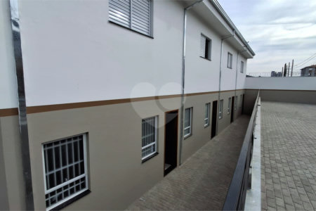 Sobrado à venda com 2 quartos em Vila Colorau, Sorocaba, SP