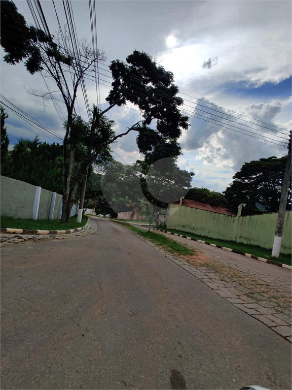 Casa à venda com 4 quartos, sendo 1 suíte, no condomínio Chacarás Bela Vista, Mairiporã - SP