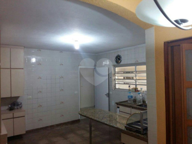 Sobrado à venda com 3 quartos, sendo 1 suíte,  em Jardim Brasil (zona Norte), São Paulo, SP