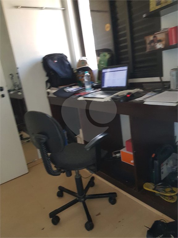 Apartamento à venda com 2 quartos em Real Parque, São Paulo, SP