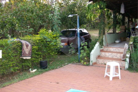 Chácara a venda no Aracê de Santo Antônio .