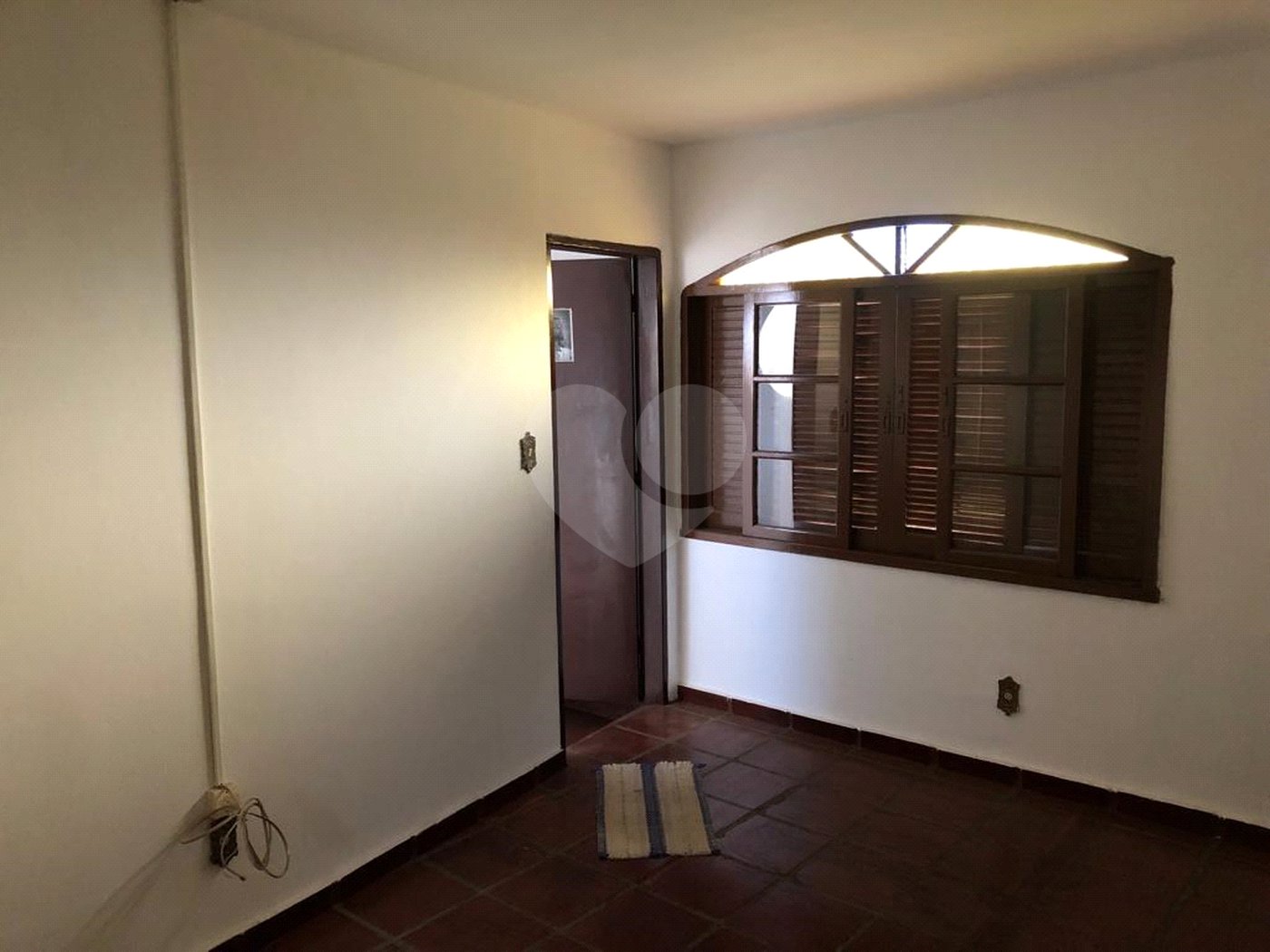 Sobrado à venda com 3 quartos em Serra da Cantareira, Mairiporã, SP