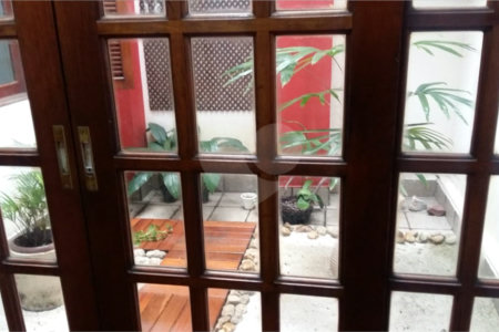 Sobrado à venda com 4 suítes em Vila Albertina, São Paulo, SP