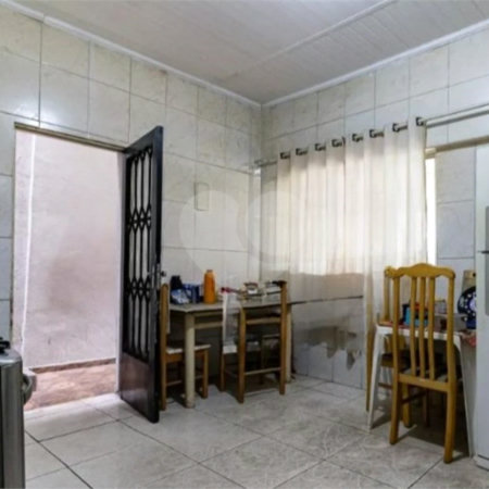 Casa à venda com 5 quartos em Sítio Caraguata, São Paulo, SP