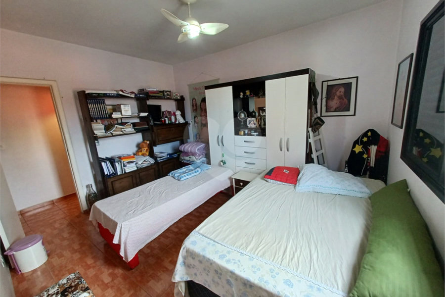 Sobrado à venda com 4 quartos, sendo 1 suíte, em Perdizes, São Paulo, SP
