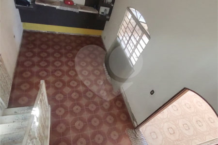 Casa à venda com 3 quartos, sendo 1 suíte, em Jardim das Palmeiras, Várzea Paulista, SP